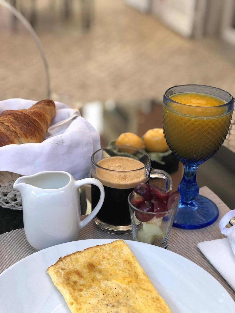 Alojamento de Acomodação e Pequeno-almoço Lapa 82 4*